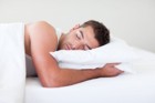 Schlafen mit Melatonin für Muskelaufbau
